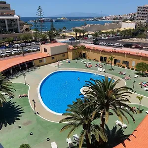 Apartment Newly Renovated Vistas Muelle De Los Cristianos Pier View Free Wifi, Arona (Tenerife)